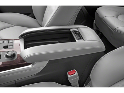 2026 Toyota Highlander Black Leather-trimmed