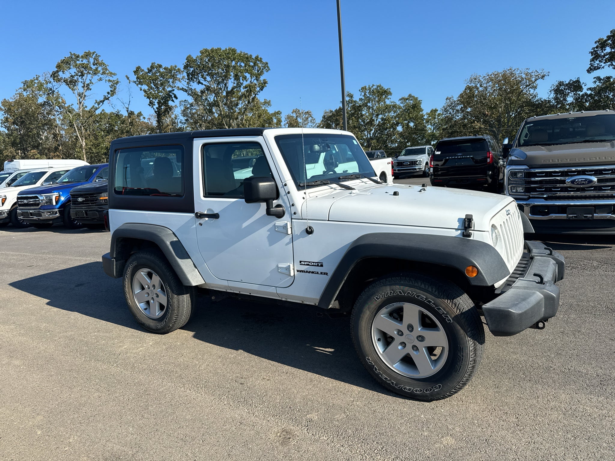 2017 Jeep Wrangler Sport