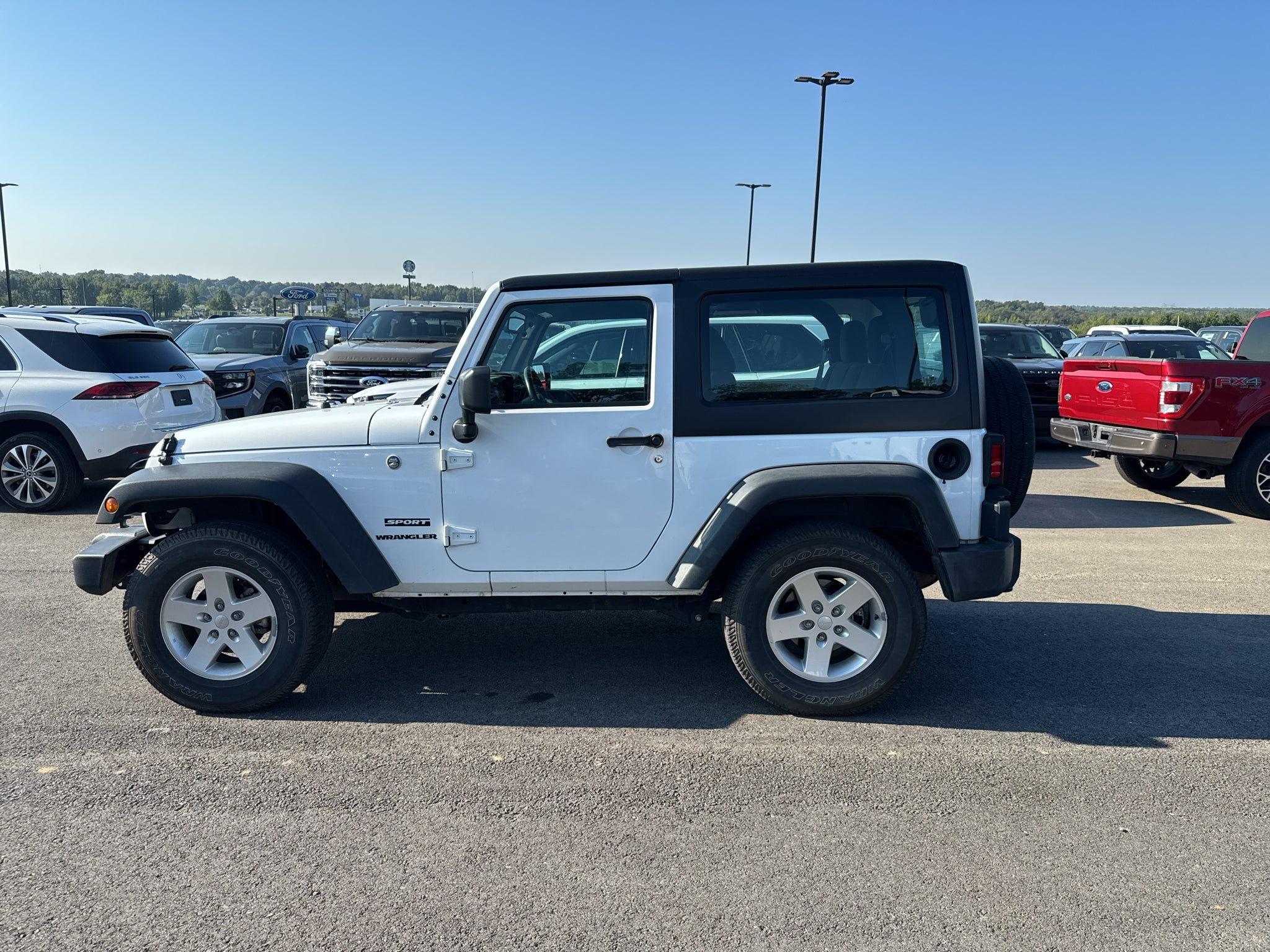 2017 Jeep Wrangler Sport