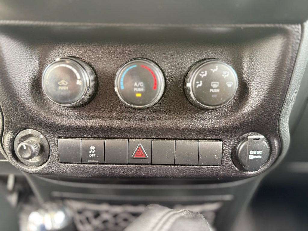 2018 Jeep Wrangler Willys Wheeler W