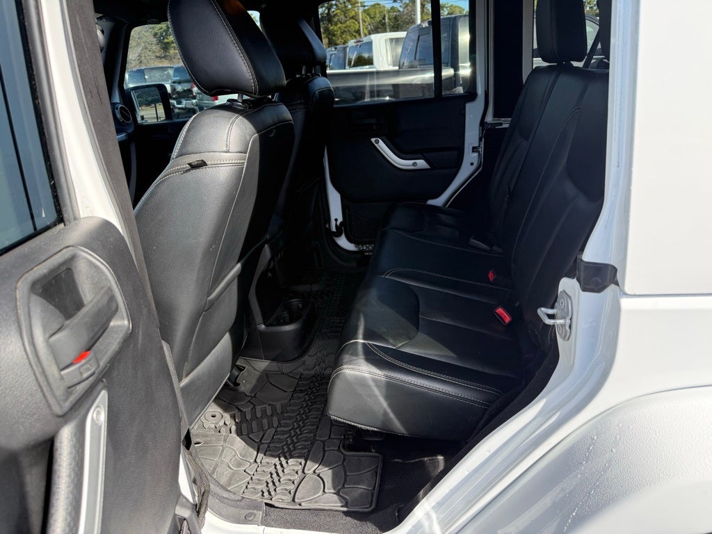 2016 Jeep Wrangler Unlimited Sahara