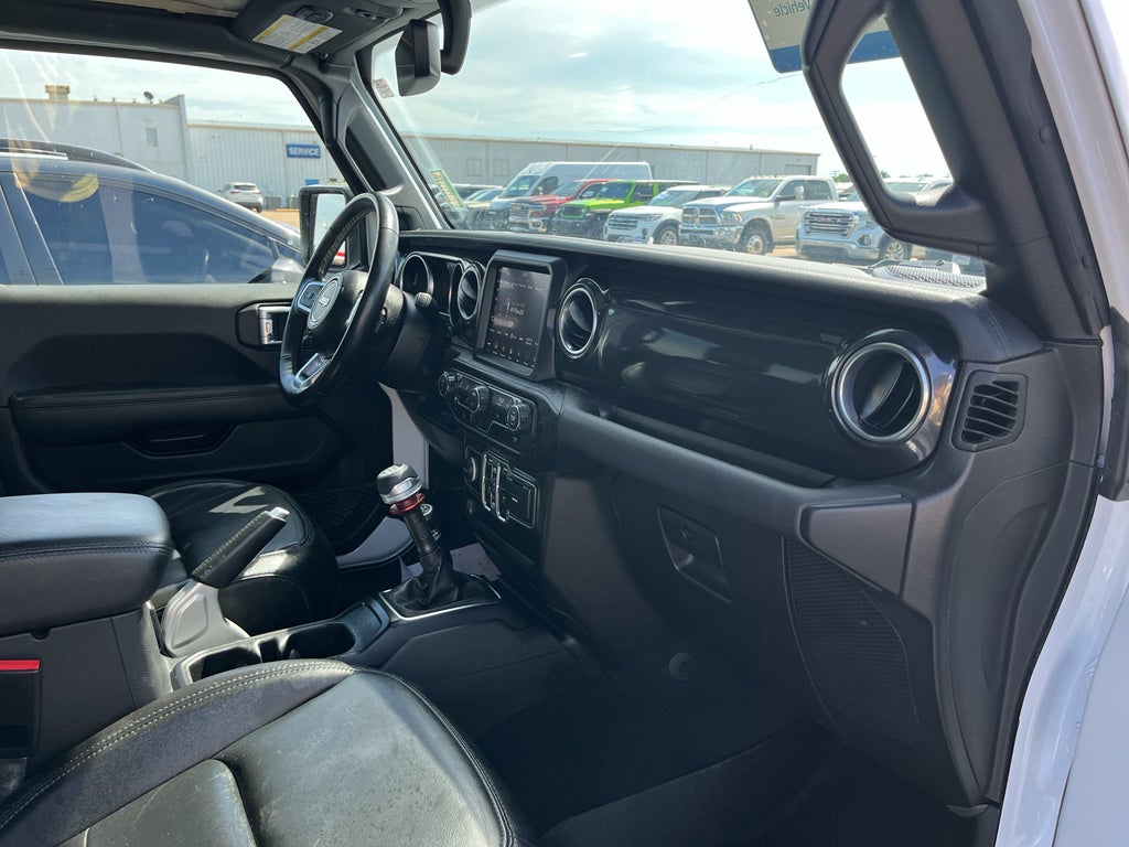 2021 Jeep Wrangler Unlimited Sahara Altitude