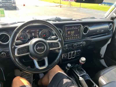 2021 Jeep Wrangler Unlimited Sahara Altitude