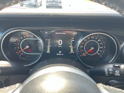 2021 Jeep Wrangler Unlimited Sahara Altitude