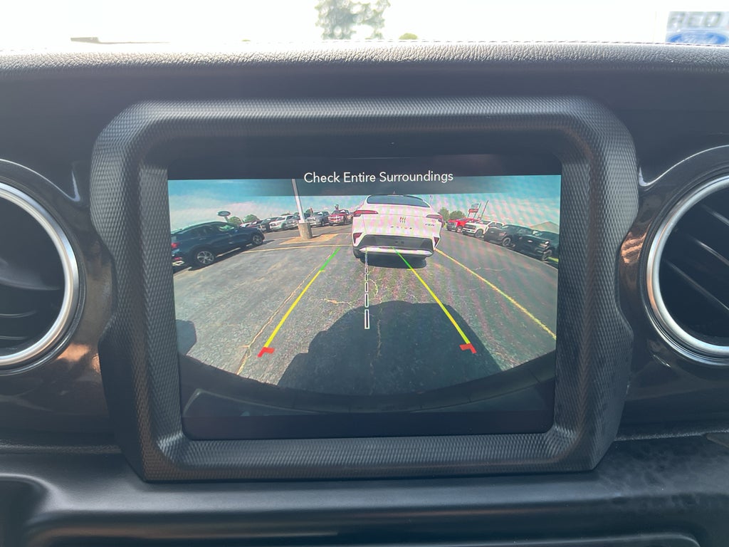 2021 Jeep Wrangler Unlimited Sahara Altitude
