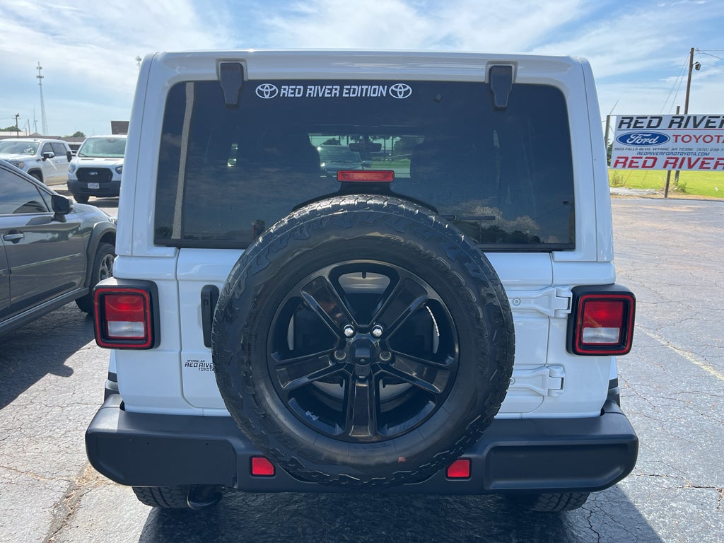 2021 Jeep Wrangler Unlimited Sahara Altitude