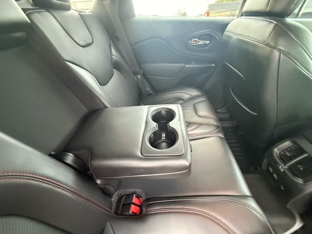 2021 Jeep Cherokee Trailhawk