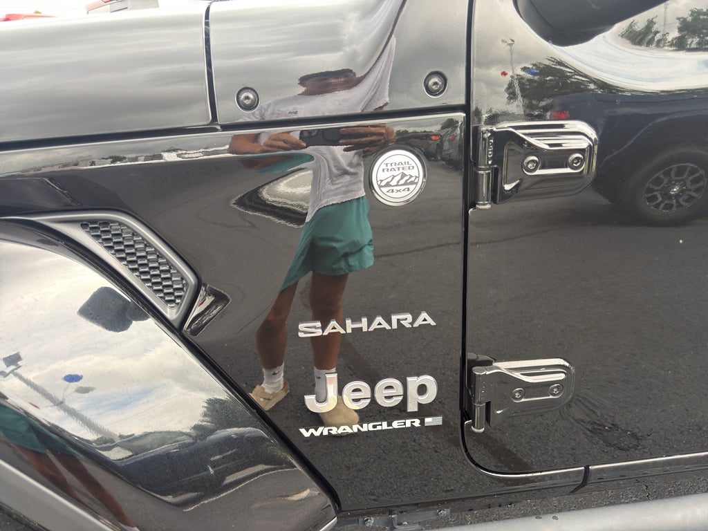 2024 Jeep Wrangler Sahara