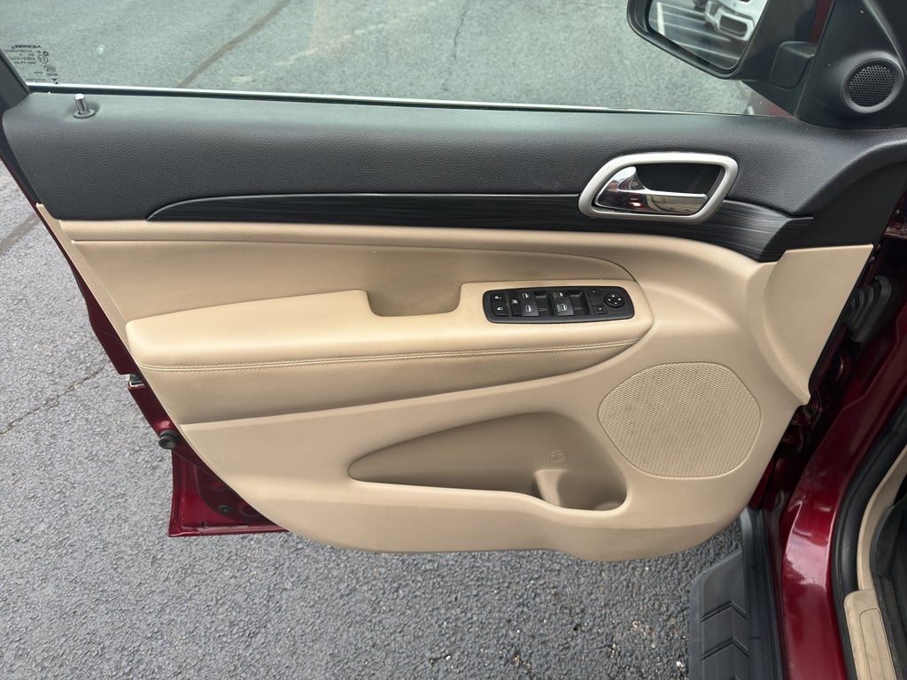 2019 Jeep Grand Cherokee Laredo E