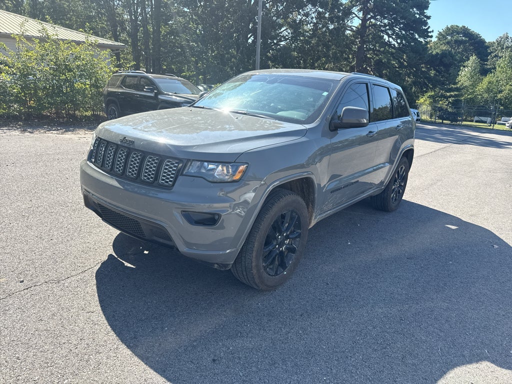 2020 Jeep Grand Cherokee Altitude