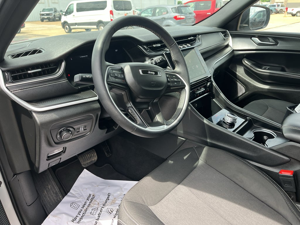 2024 Jeep Grand Cherokee Laredo X