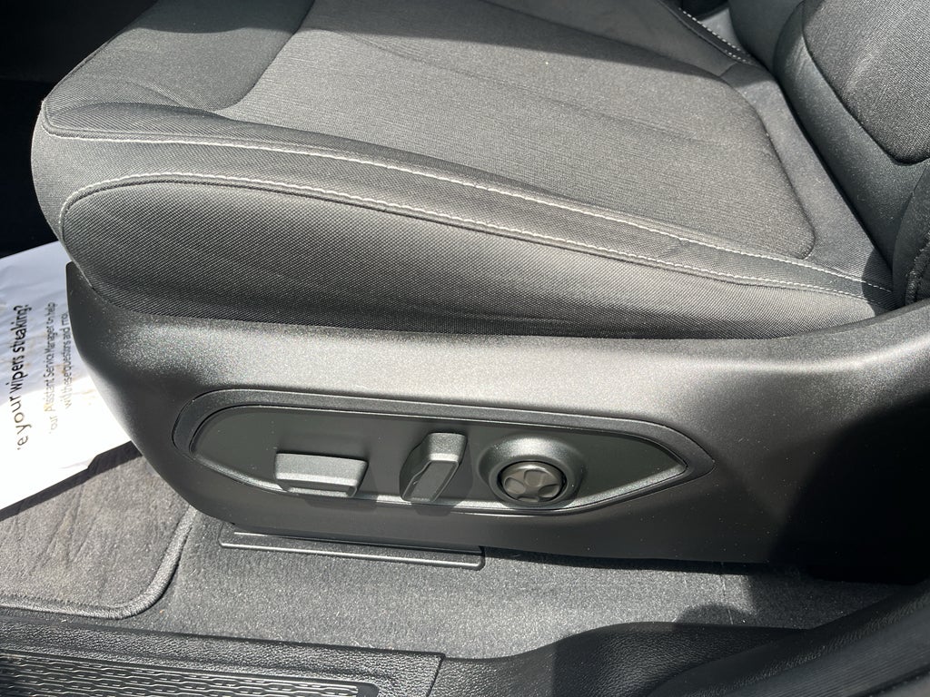 2024 Jeep Grand Cherokee Laredo X