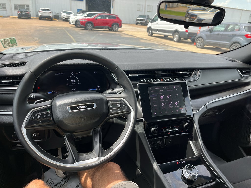2024 Jeep Grand Cherokee Laredo X