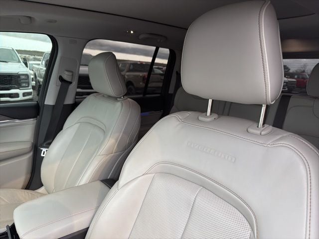 2023 Jeep Grand Cherokee Overland