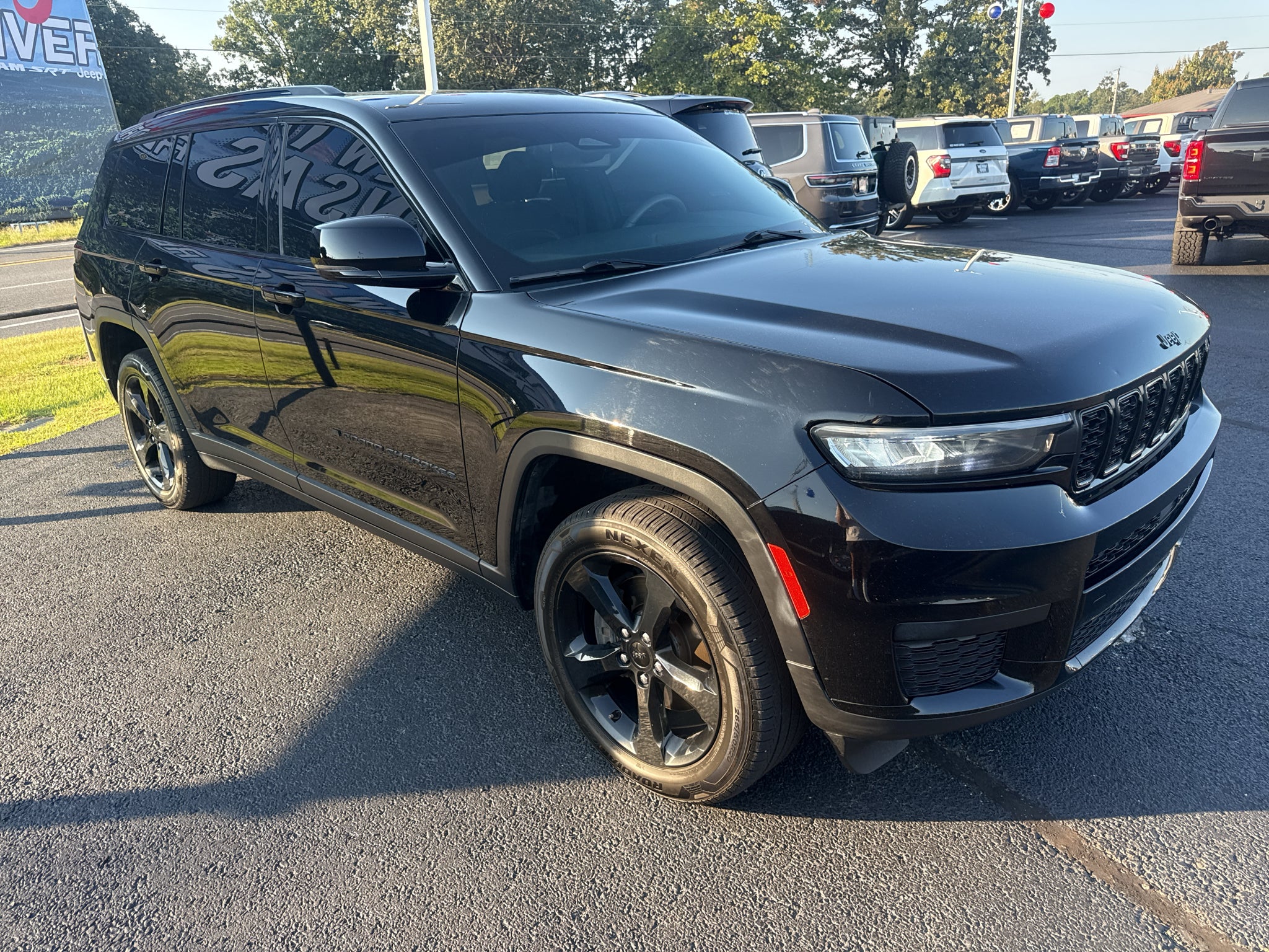 2023 Jeep Grand Cherokee L Altitude