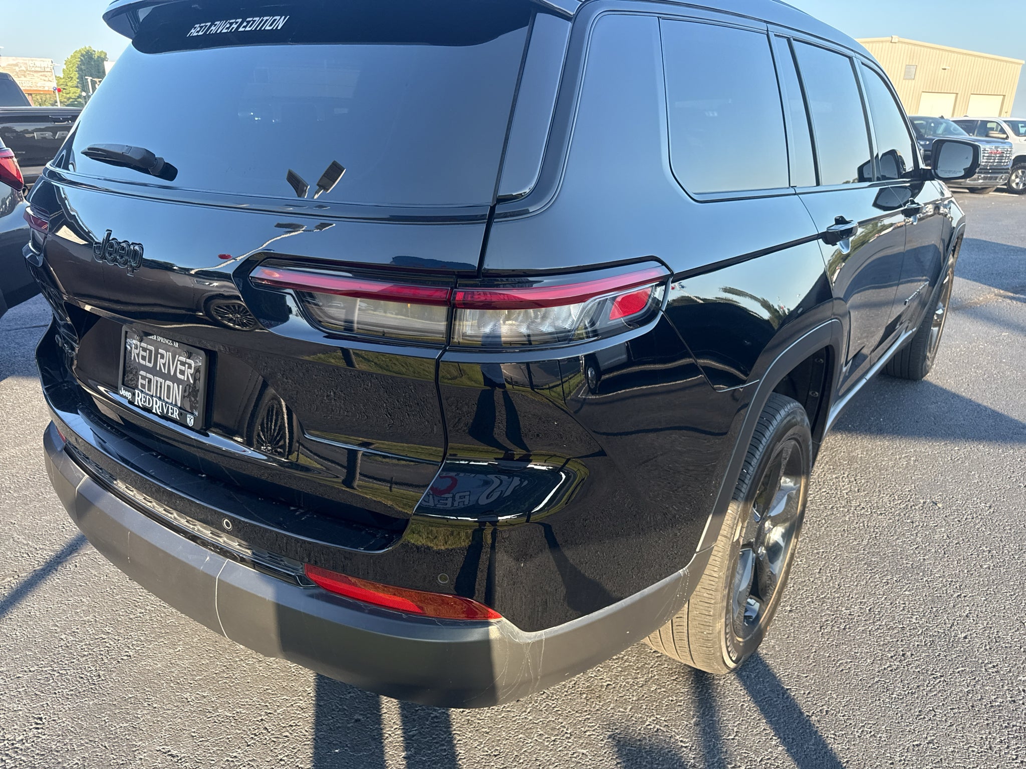 2023 Jeep Grand Cherokee L Altitude