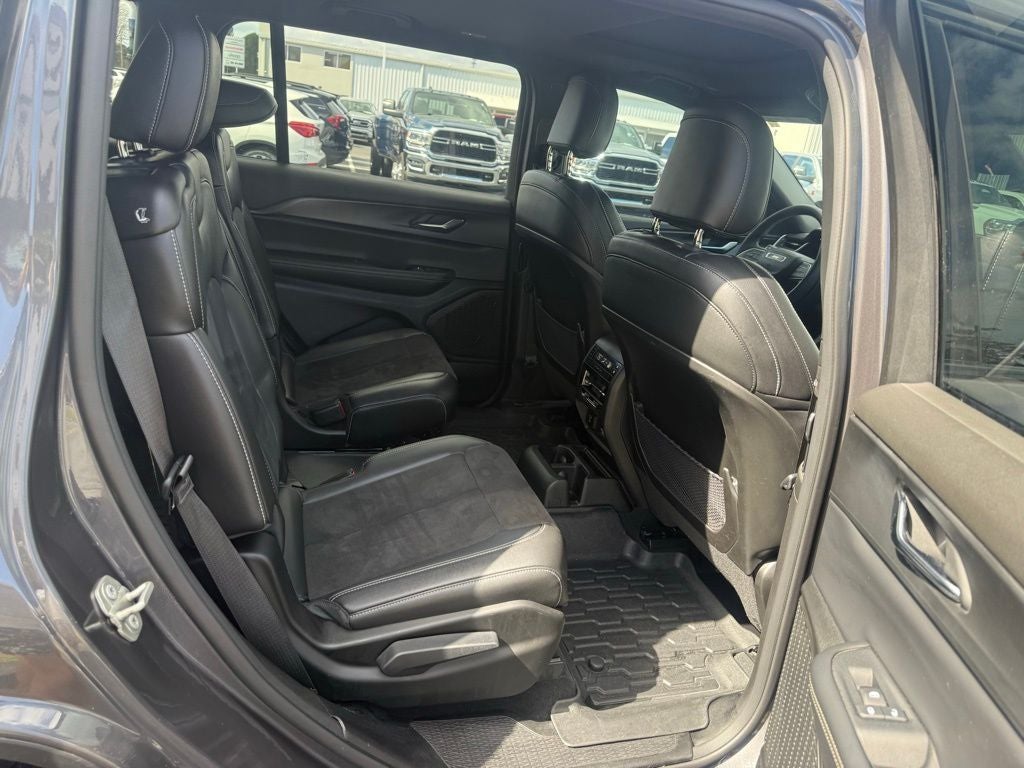 2024 Jeep Grand Cherokee L Altitude X