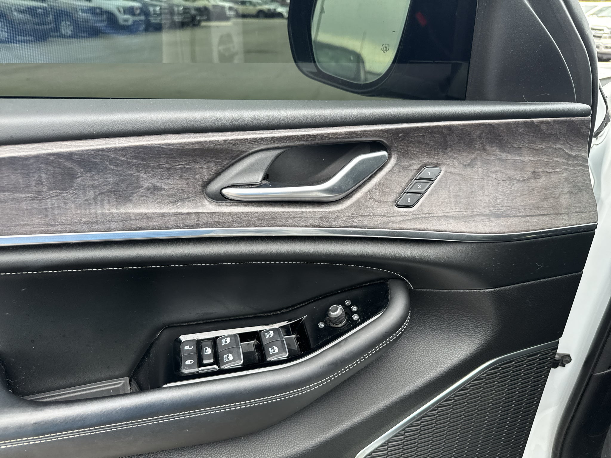 2023 Jeep Grand Cherokee L Overland