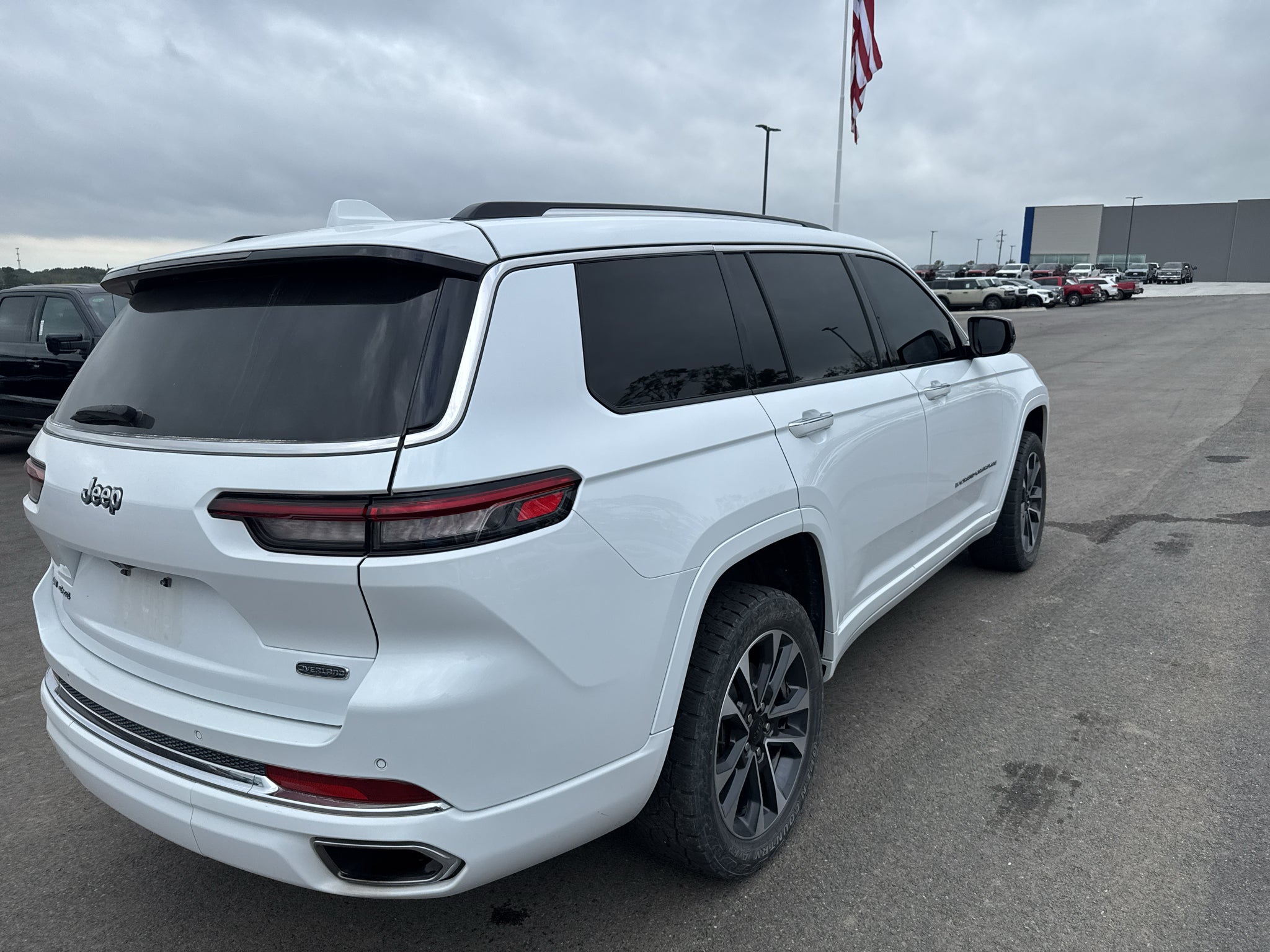 2023 Jeep Grand Cherokee L Overland