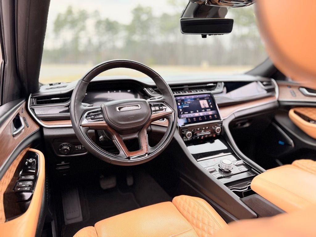 2022 Jeep Grand Cherokee L Summit