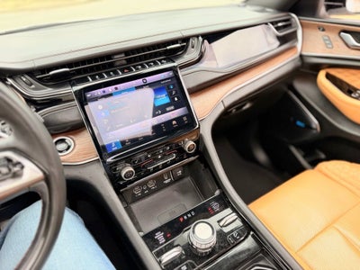 2022 Jeep Grand Cherokee L Summit