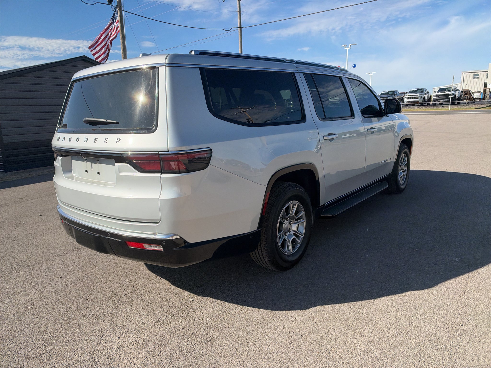 2023 Jeep Wagoneer L Base
