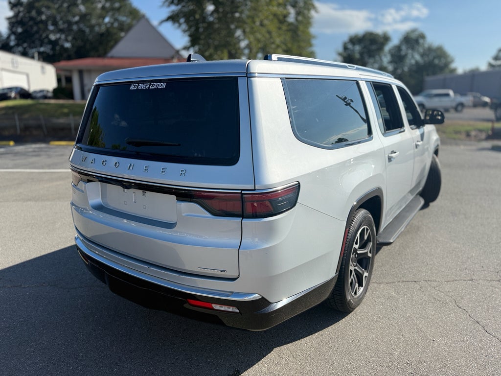 2024 Jeep Wagoneer L Series III
