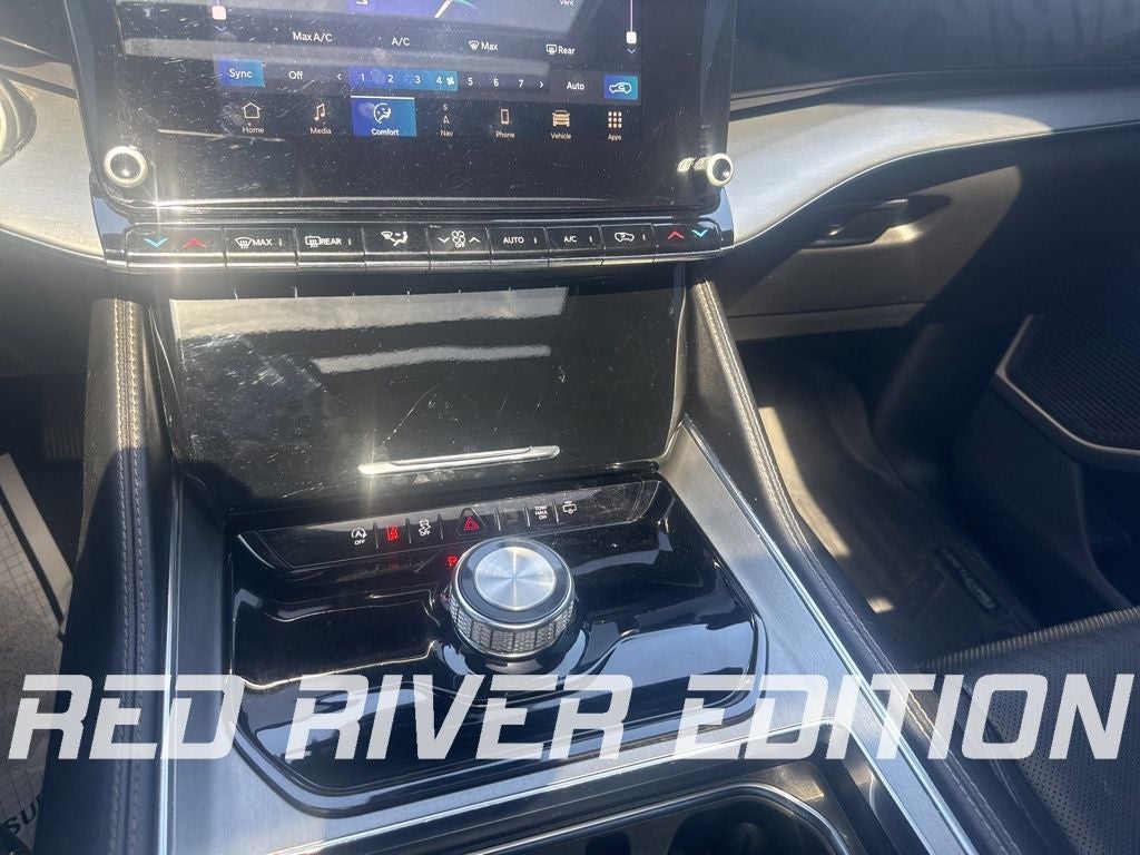 2023 Jeep Wagoneer Series II