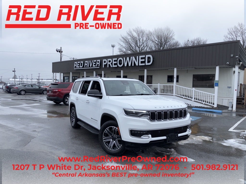 2023 Jeep Wagoneer Base