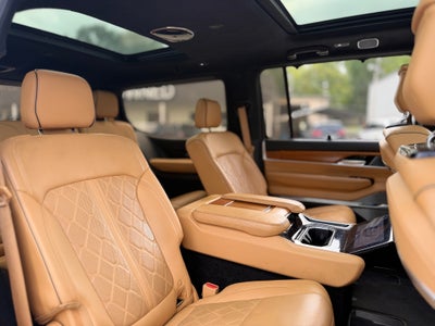 2022 Jeep Grand Wagoneer Series III