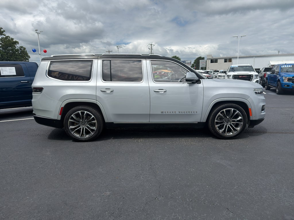 2022 Jeep Grand Wagoneer Series III