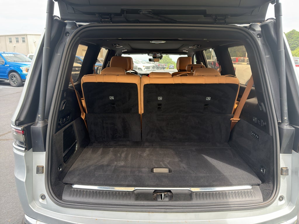 2022 Jeep Grand Wagoneer Series III