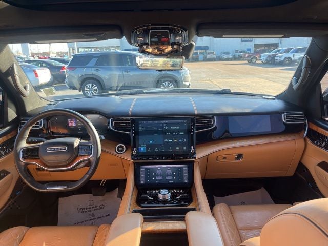 2022 Jeep Grand Wagoneer Series III