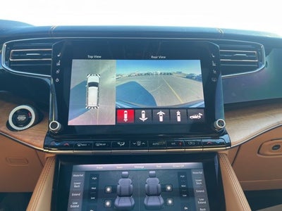 2022 Jeep Grand Wagoneer Series III