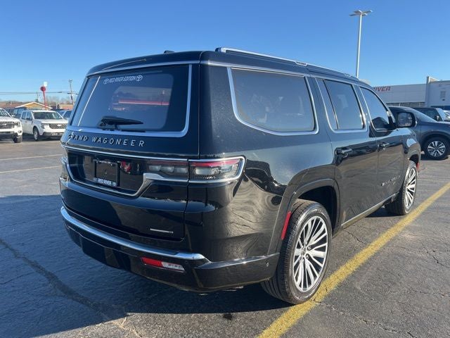 2022 Jeep Grand Wagoneer Series III