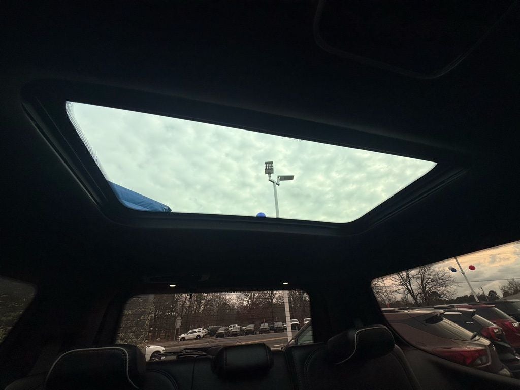 2024 Jeep Grand Wagoneer Series III