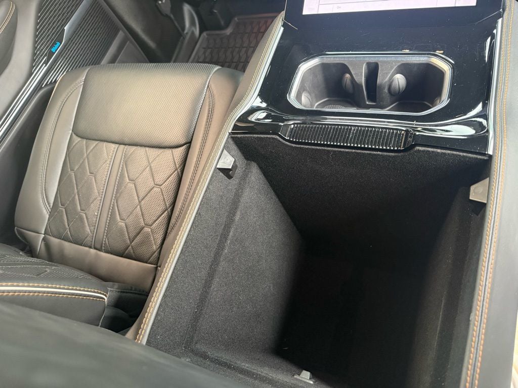 2024 Jeep Grand Wagoneer Series III