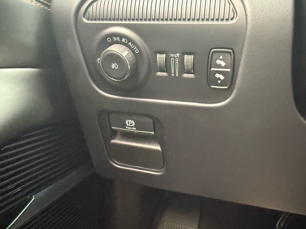 2024 Jeep Grand Wagoneer Series III