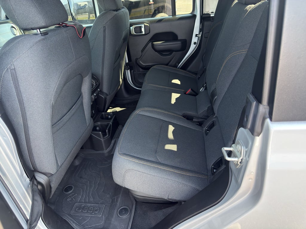 2024 Jeep Gladiator Sport S