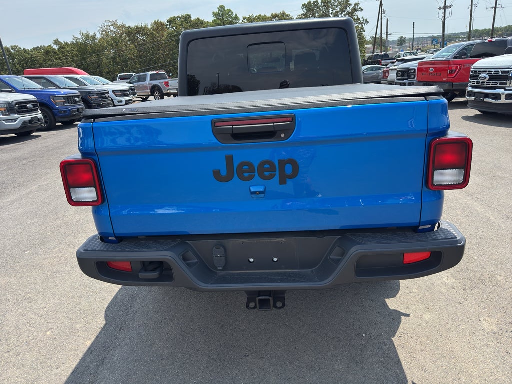 2022 Jeep Gladiator Sport S