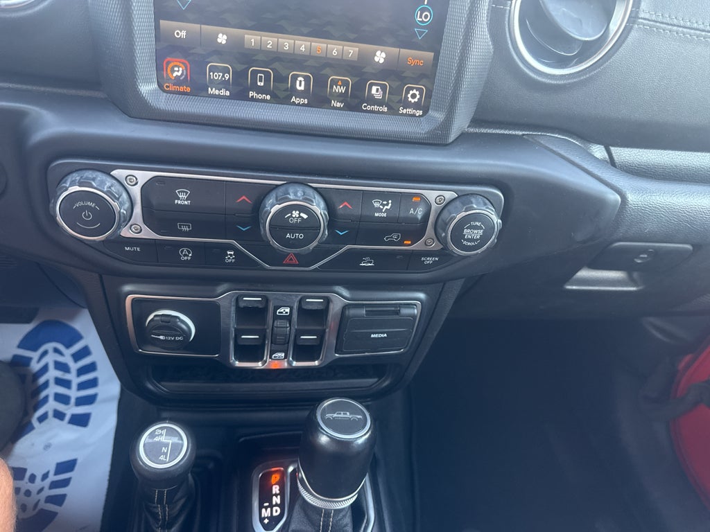 2021 Jeep Gladiator Overland