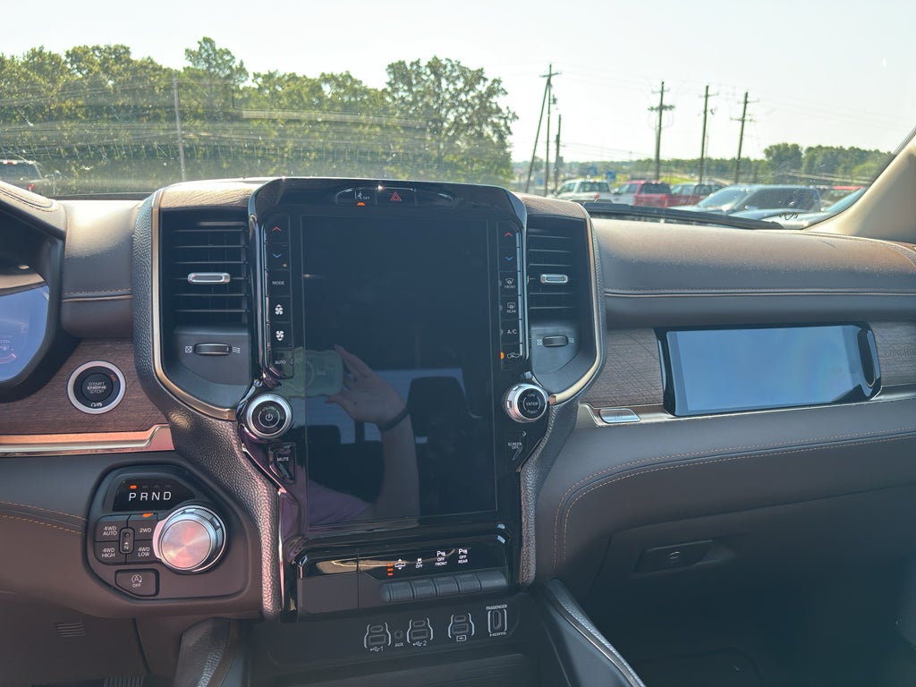 2025 RAM 1500 Longhorn
