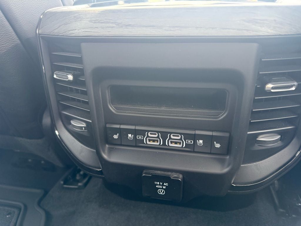 2025 RAM 1500 Limited