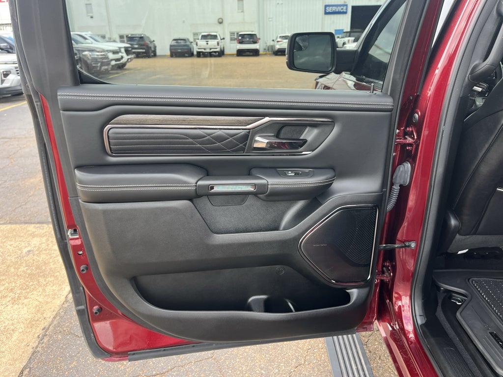 2025 RAM 1500 Limited