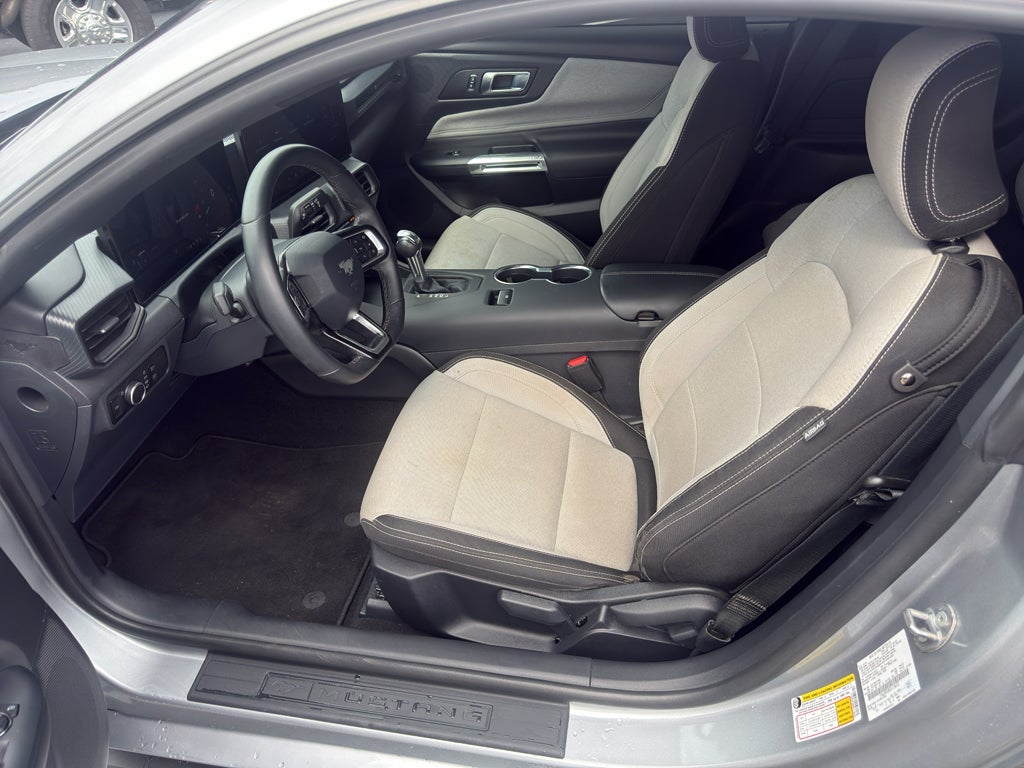 2025 Ford Mustang EcoBoost