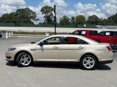 2018 Ford Taurus SE