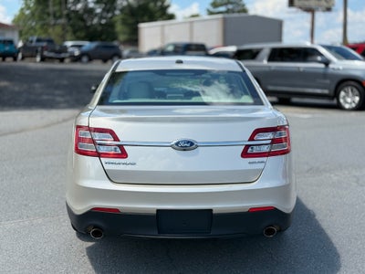 2018 Ford Taurus SE