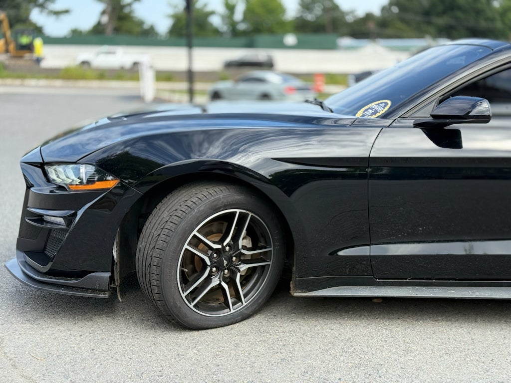 2021 Ford Mustang EcoBoost