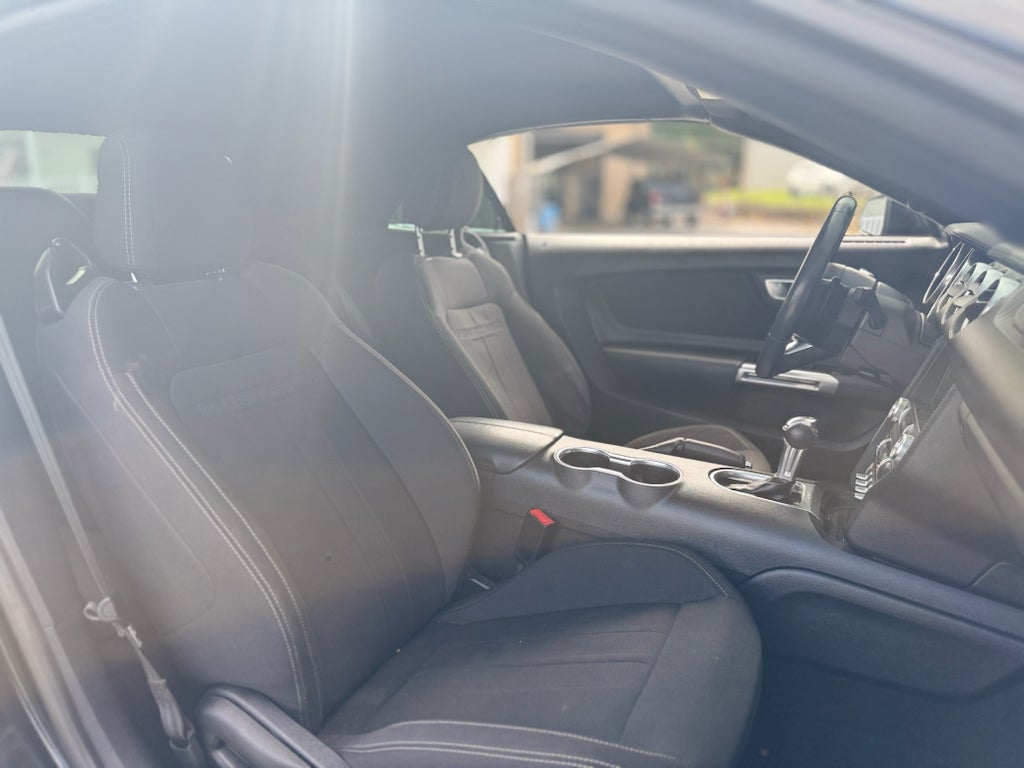 2021 Ford Mustang EcoBoost