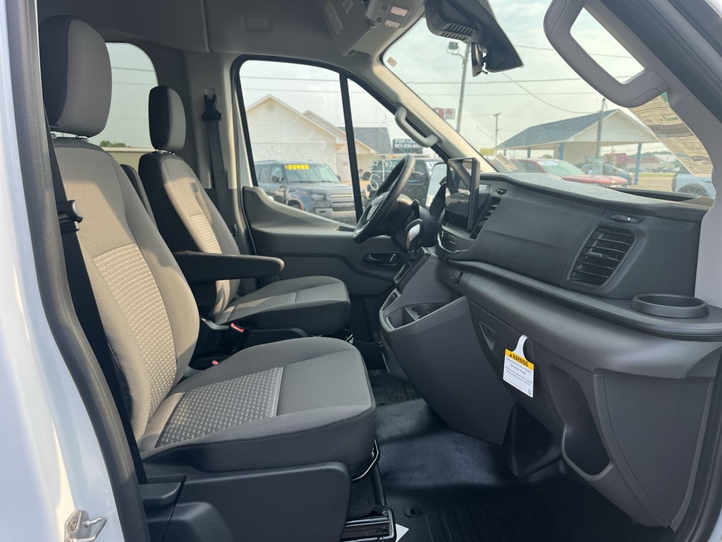 2026 Ford Transit Wagon XL